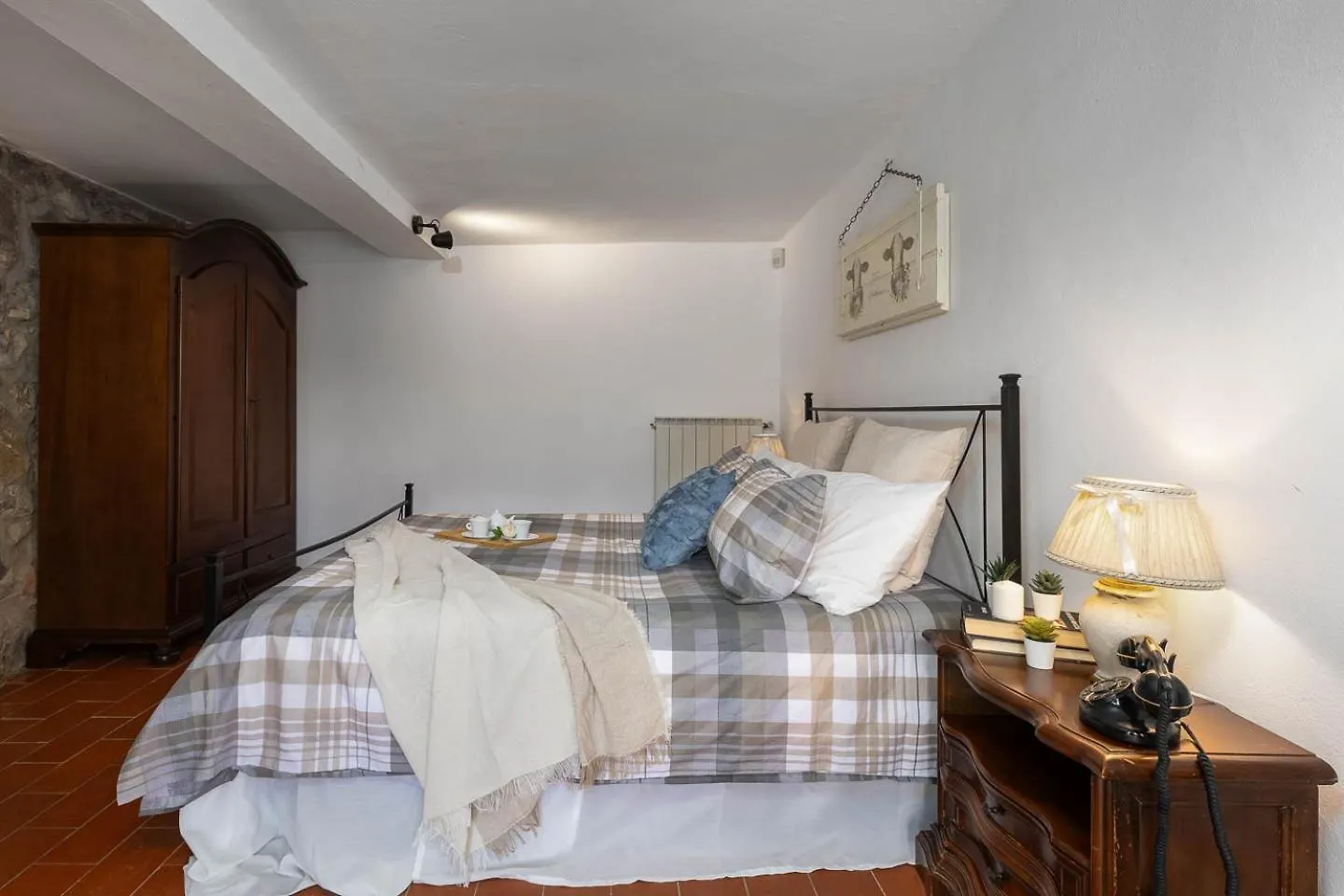 Agriturismo E Maneggio Poggio Leone Gambassi Terme Italien