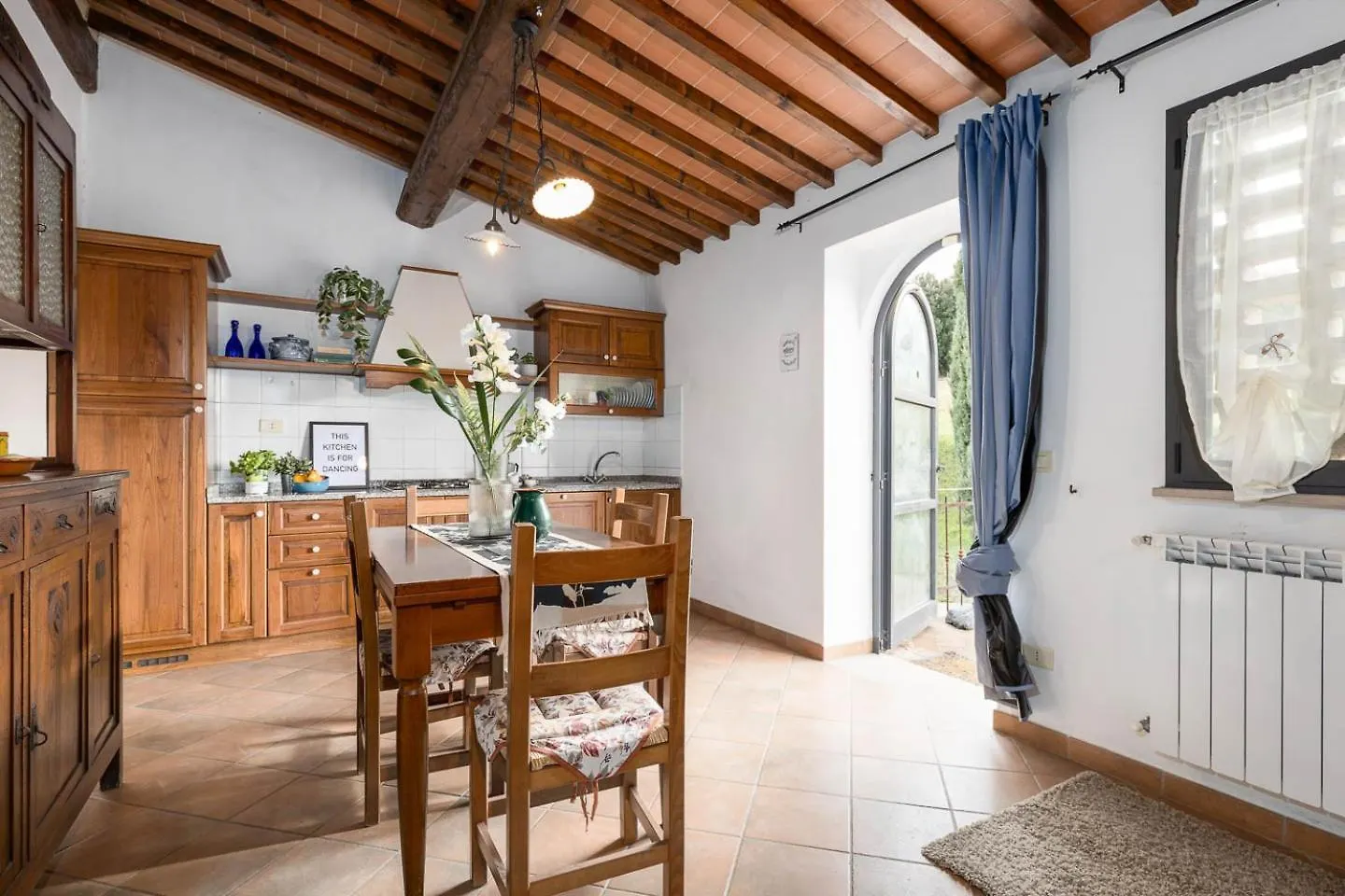 Agriturismo E Maneggio Poggio Leone Gambassi Terme 0*,